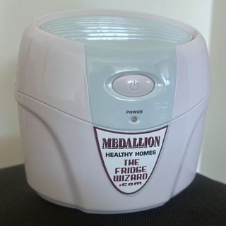 The Fridge Wizard fridge ozonator
